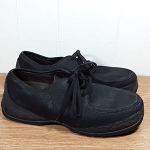 Roots leather laceup casual shoes size 9